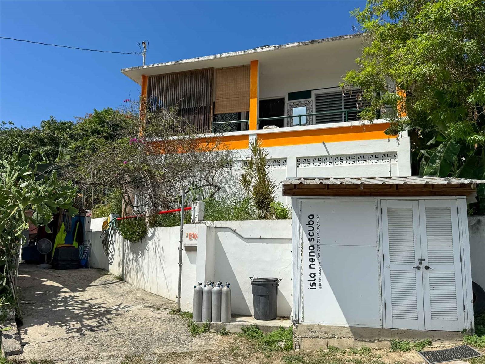 213 Calle Iglesias, PR