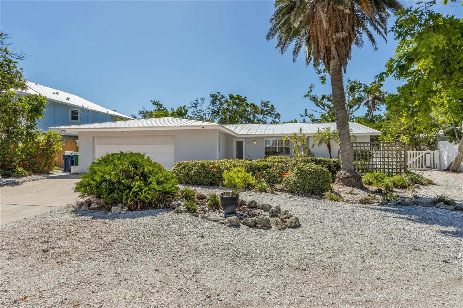 413 Poinsettia Road, FL