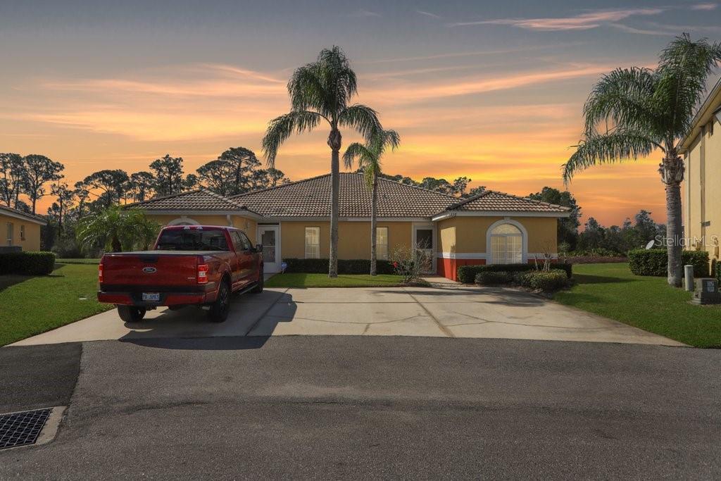 116 Ocean Bluff Dr, FL