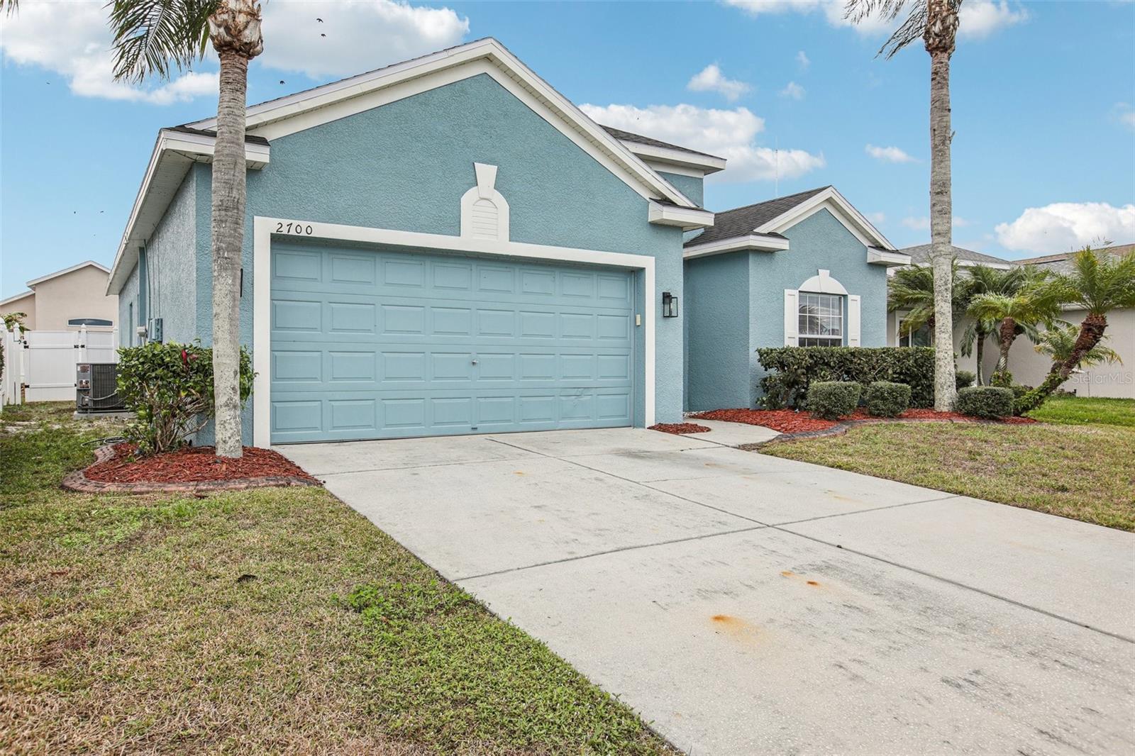 2700 Sierra Vista Way, FL