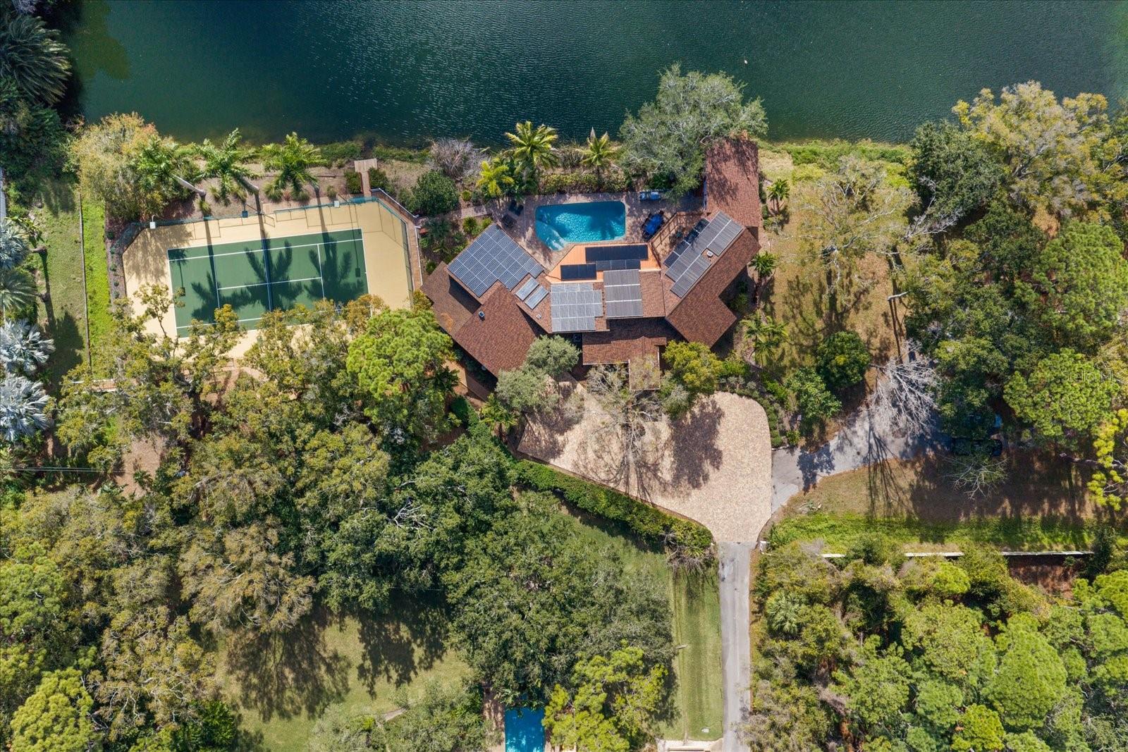 2402 Pine Hammock, FL