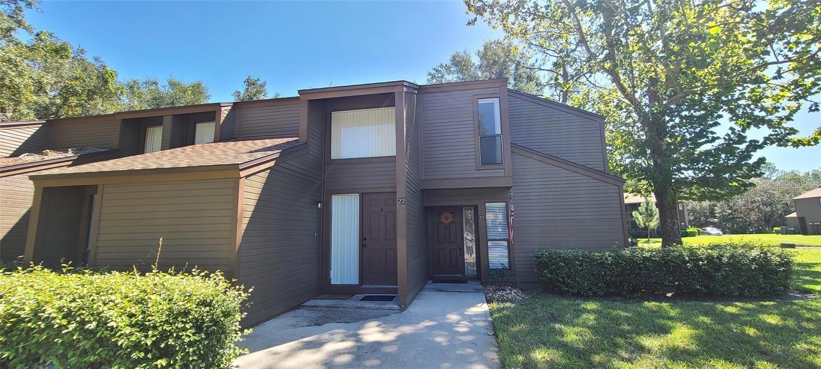 22 Oxford Lane, FL