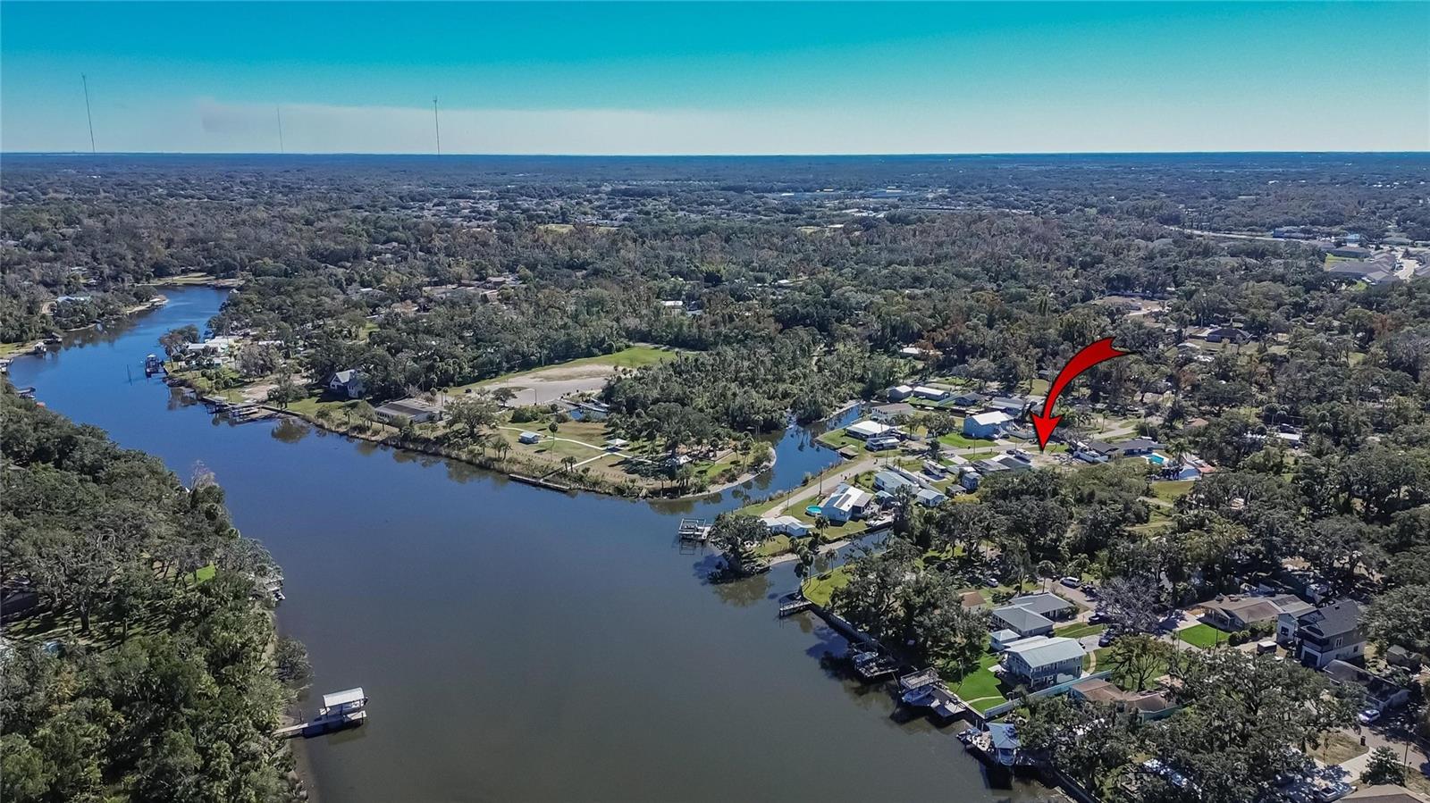 8615 Parkway Circle, FL