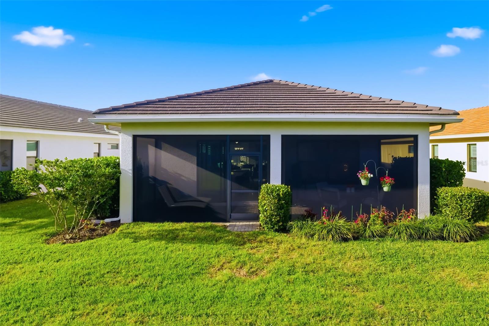 5244 Barnett Circle, FL