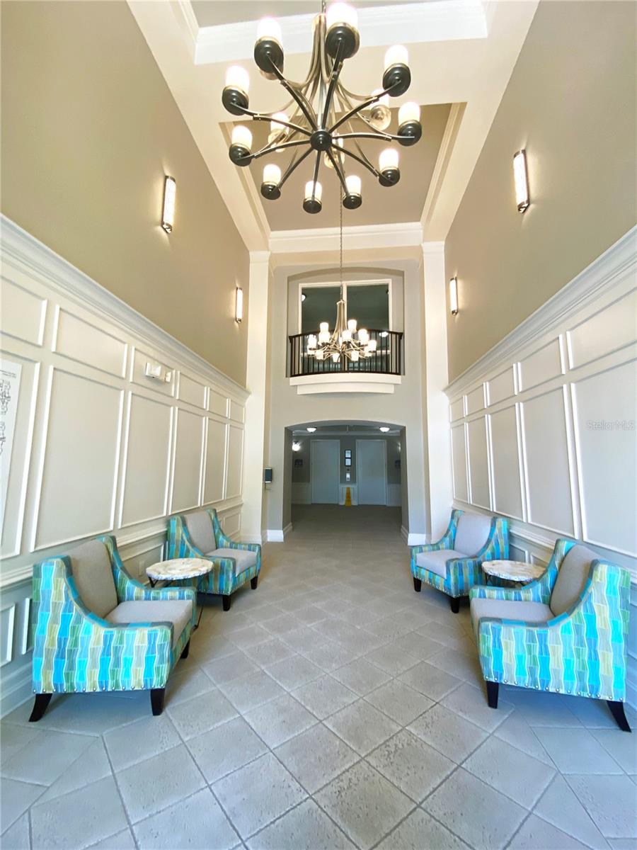 5049 Shoreway Loop, FL
