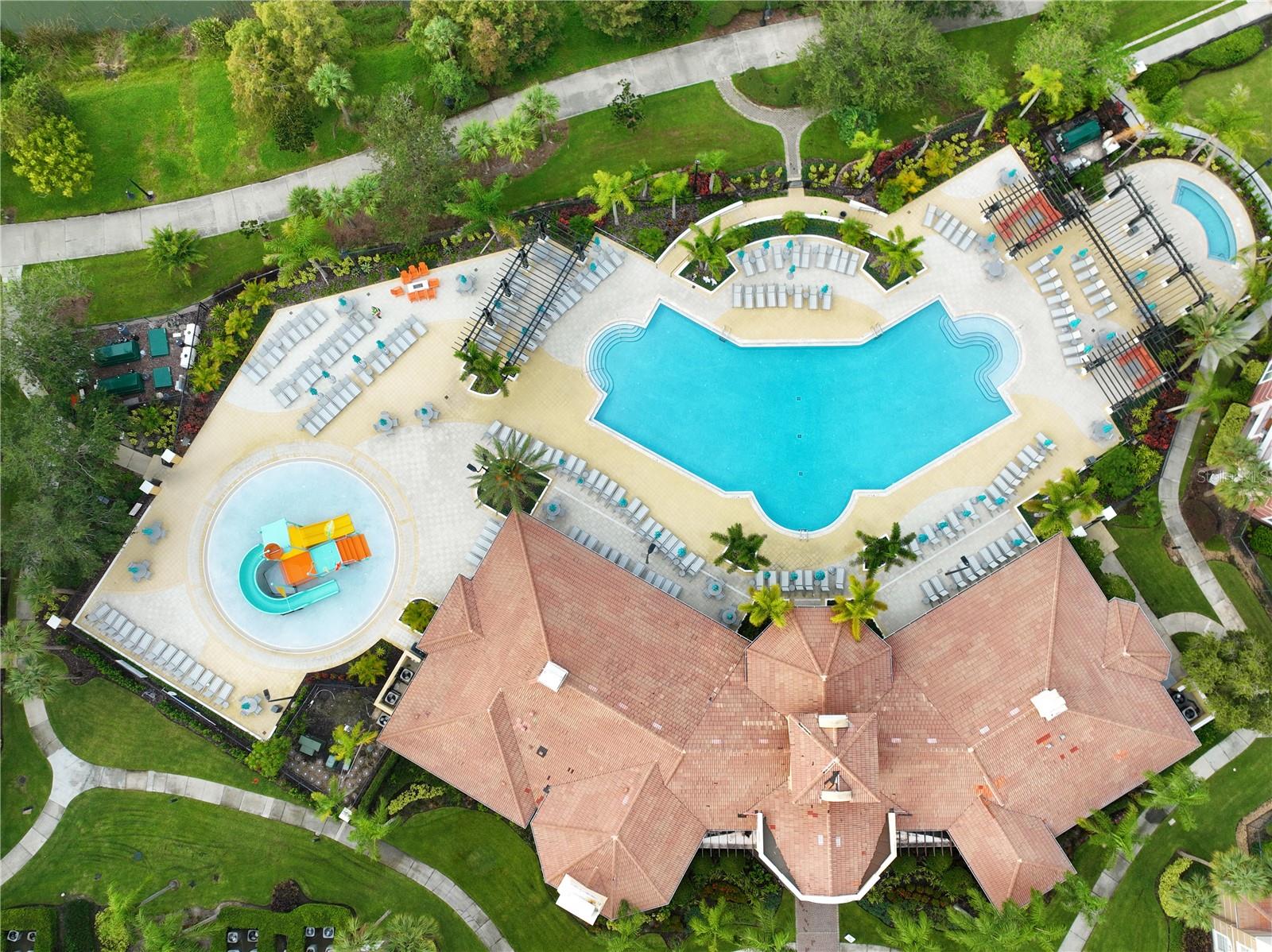 5049 Shoreway Loop, FL