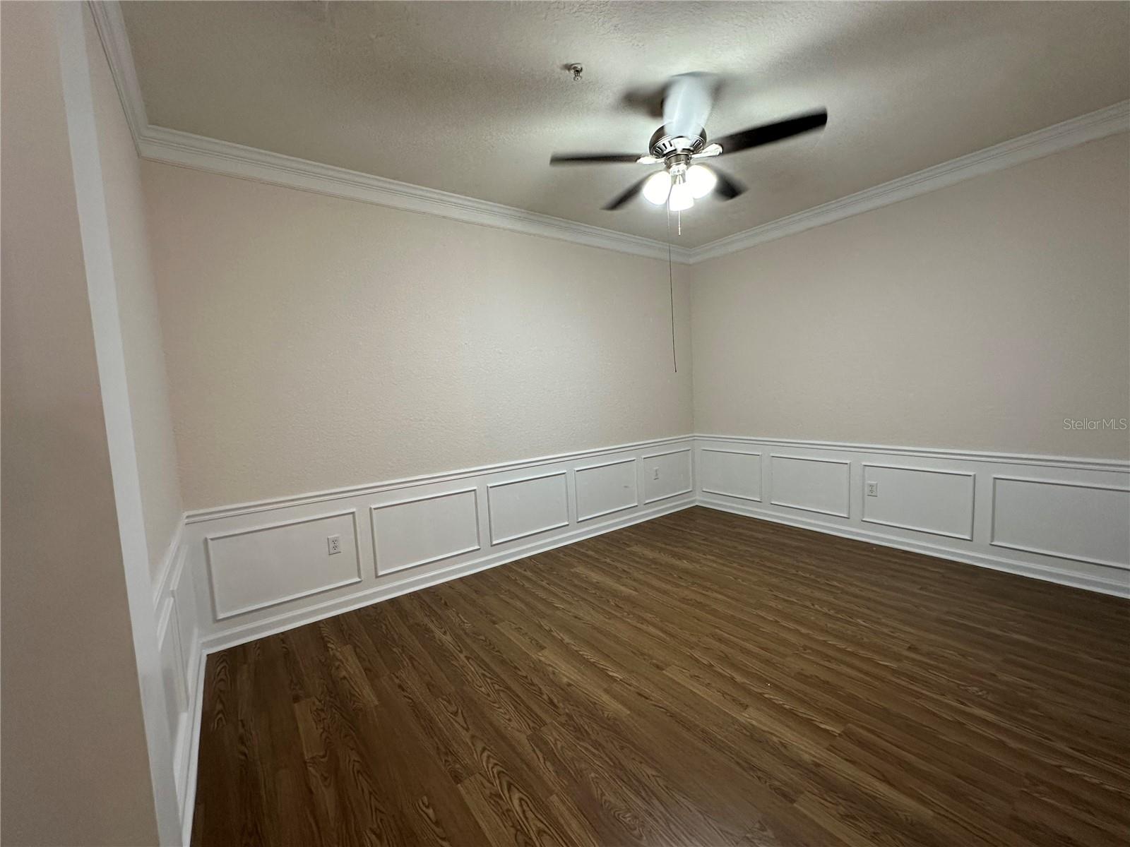 5049 Shoreway Loop, FL