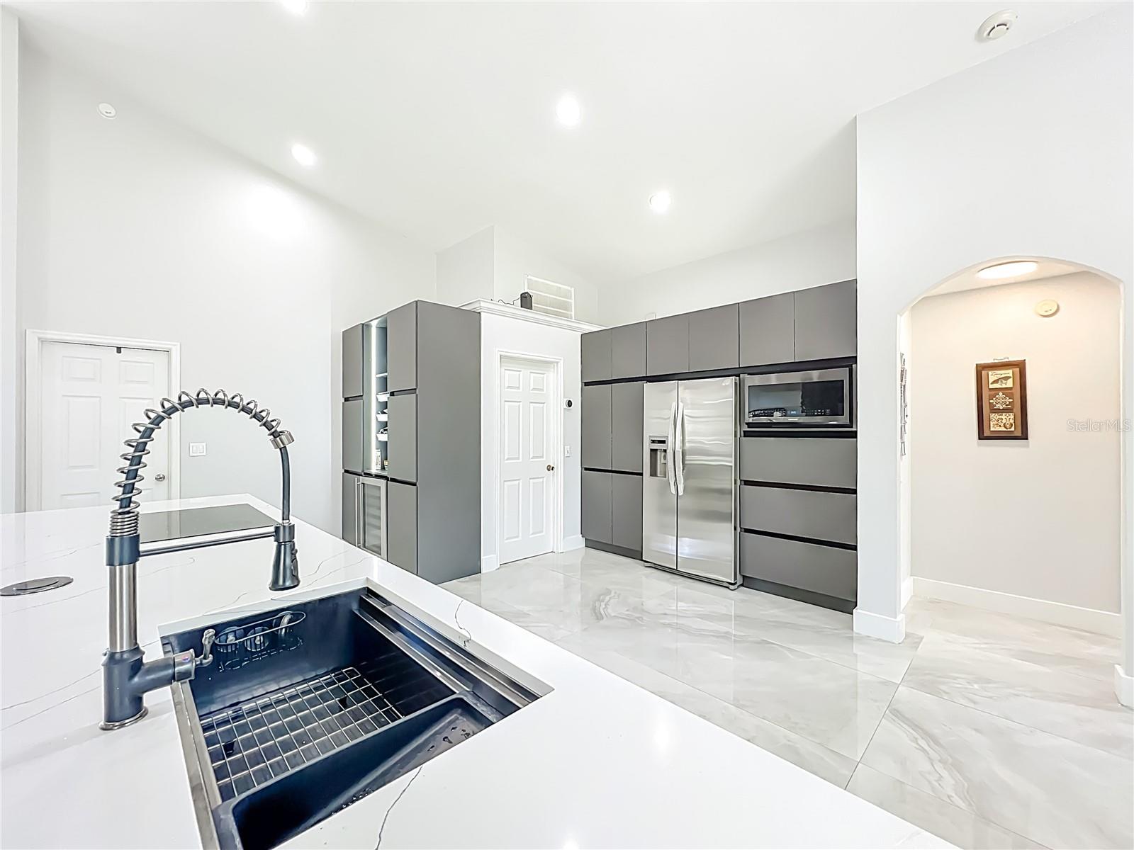 9226 Longfellow Place, FL