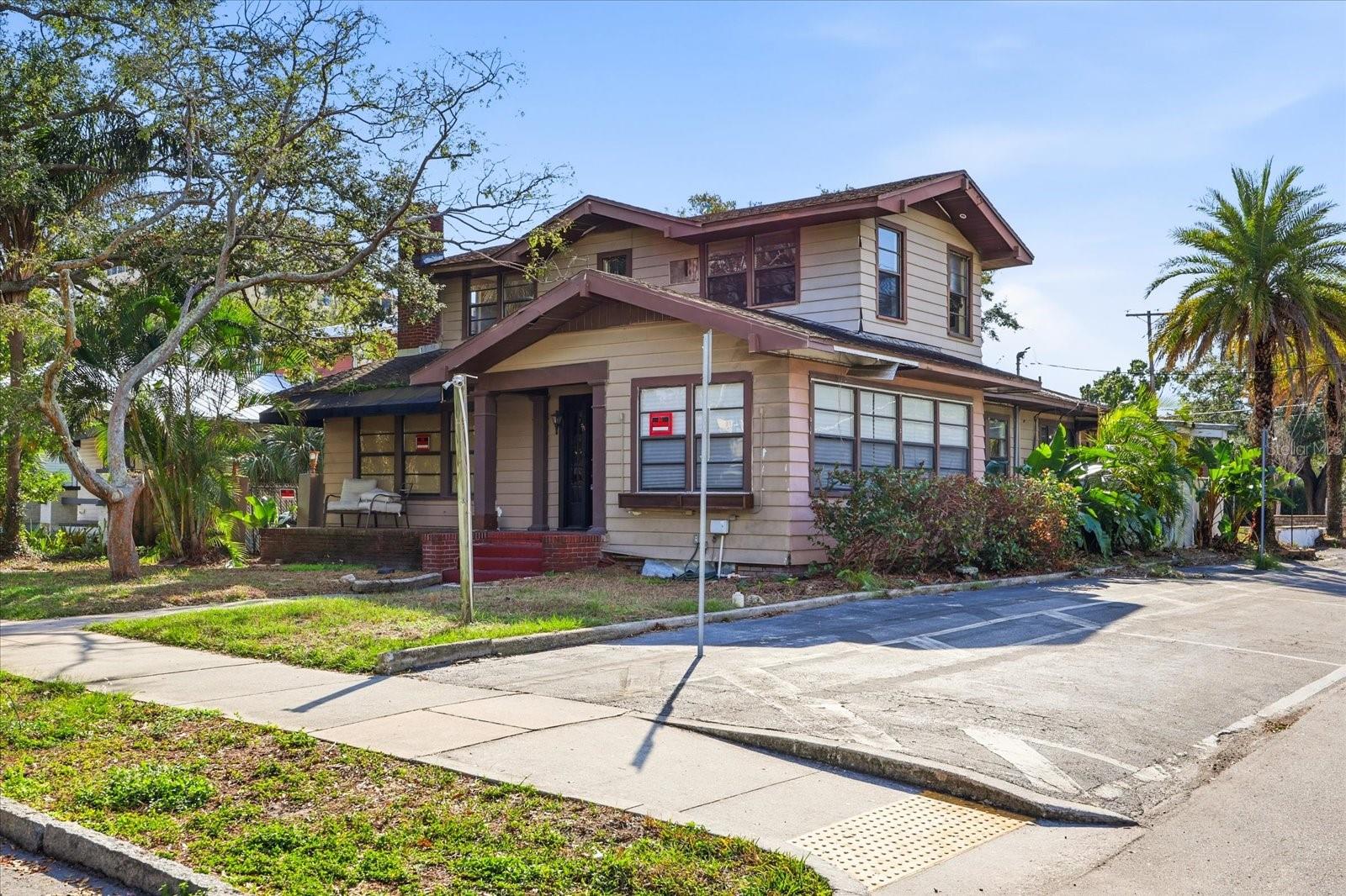 1401 S Desoto Ave, FL