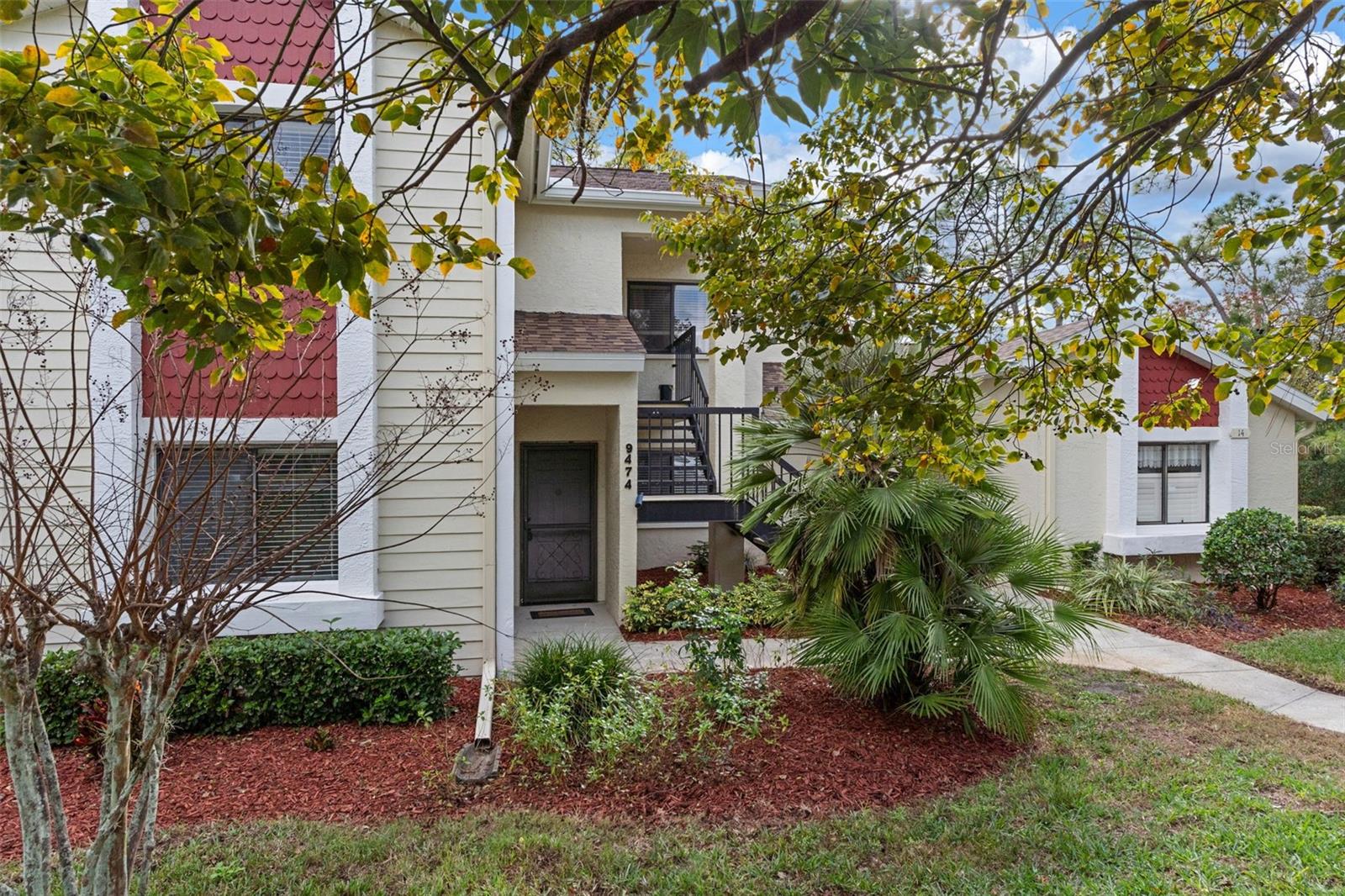9474 Nakoma Way #E, FL