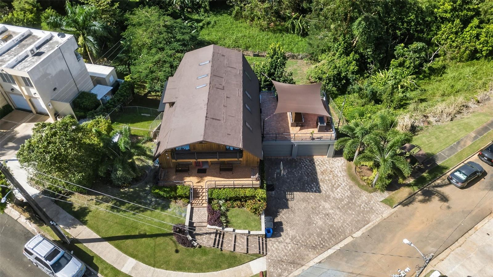 12 Chardon, PR