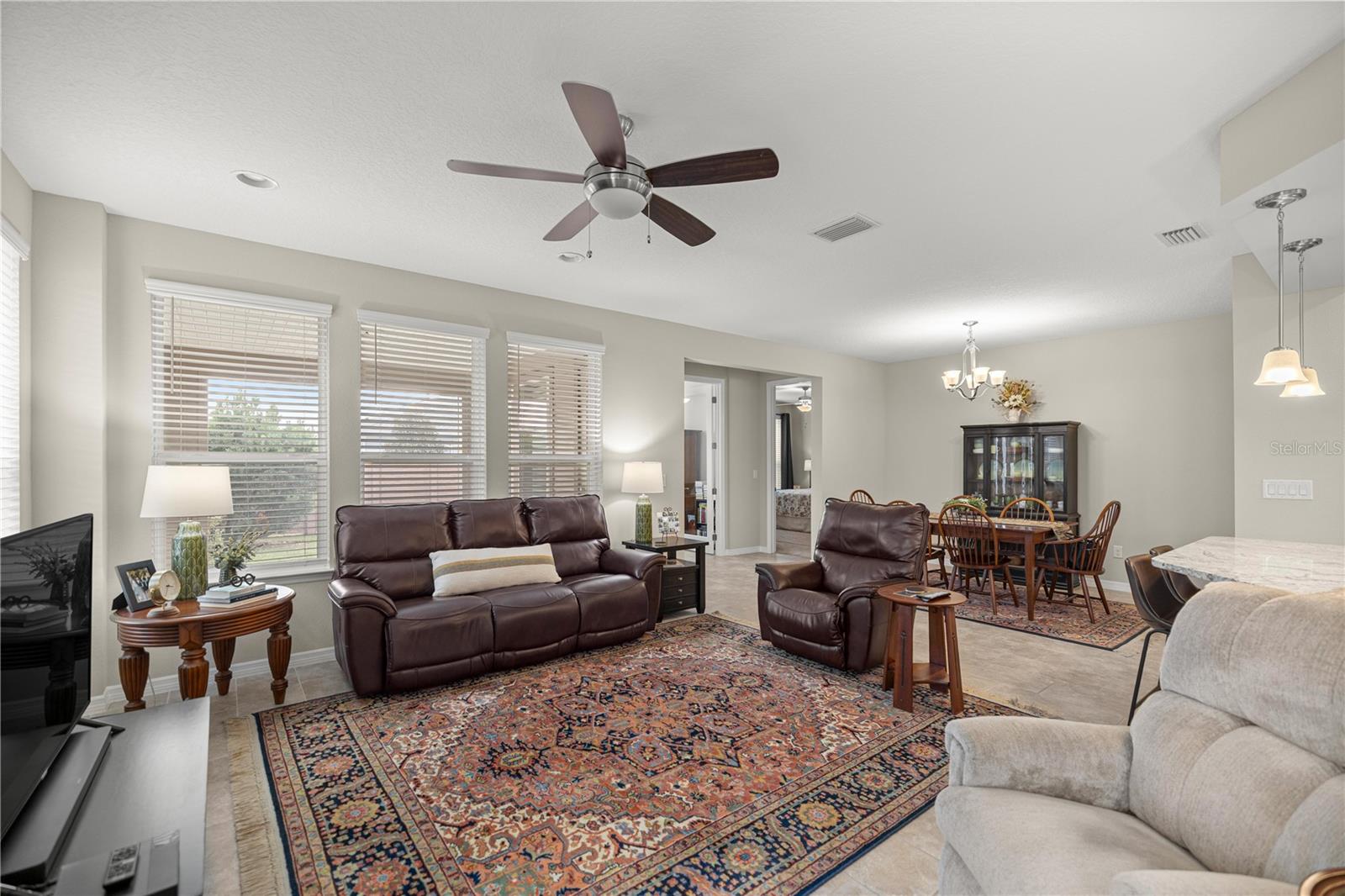 5504 40th Loop, FL