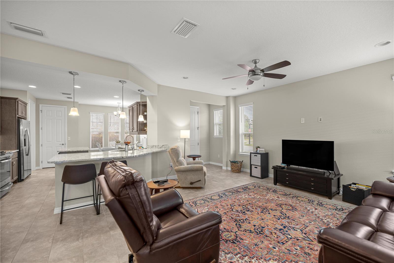 5504 40th Loop, FL