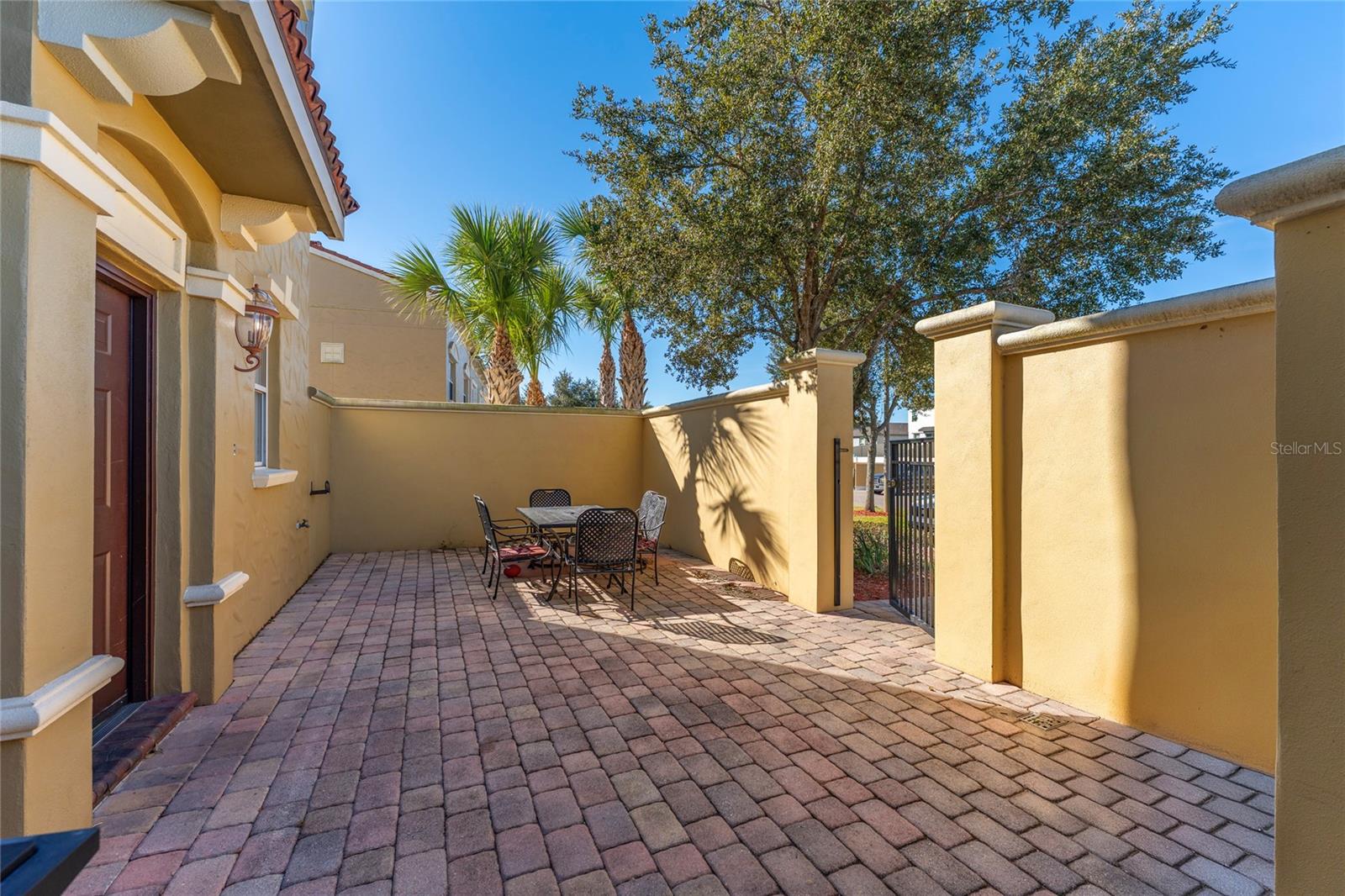 2616 Bella Vista Drive, FL