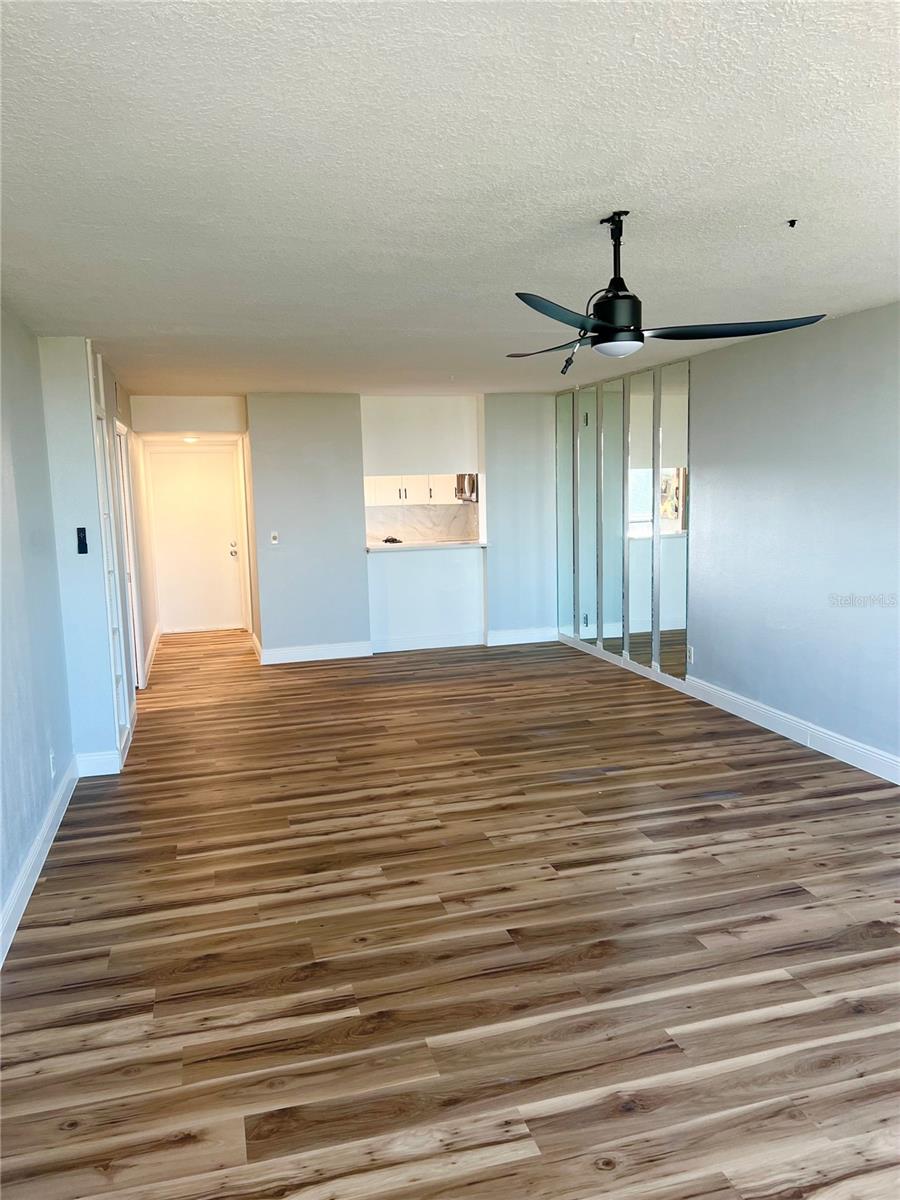 2621 Cove Cay Drive, FL
