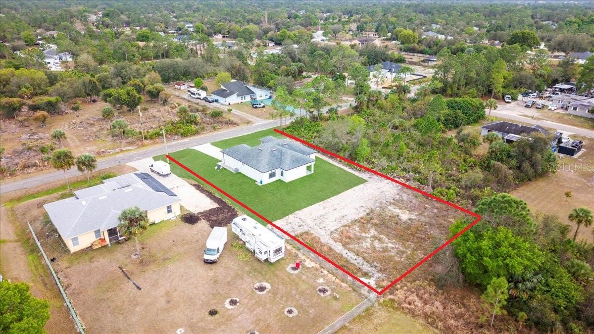 705 8th Avenue, FL