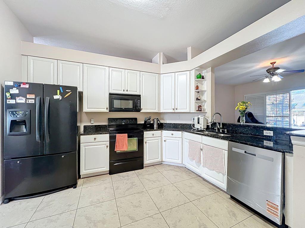 2840 Lexington Court, FL