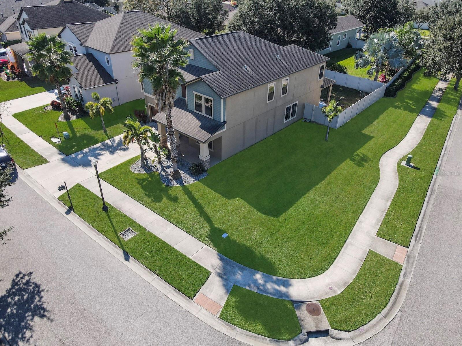 8235 Bird Whistle Lane, FL