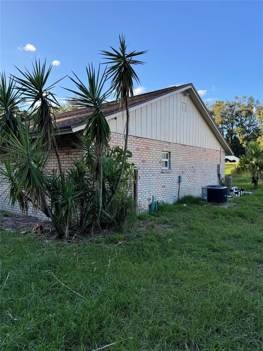10545 Parkway Drive, FL
