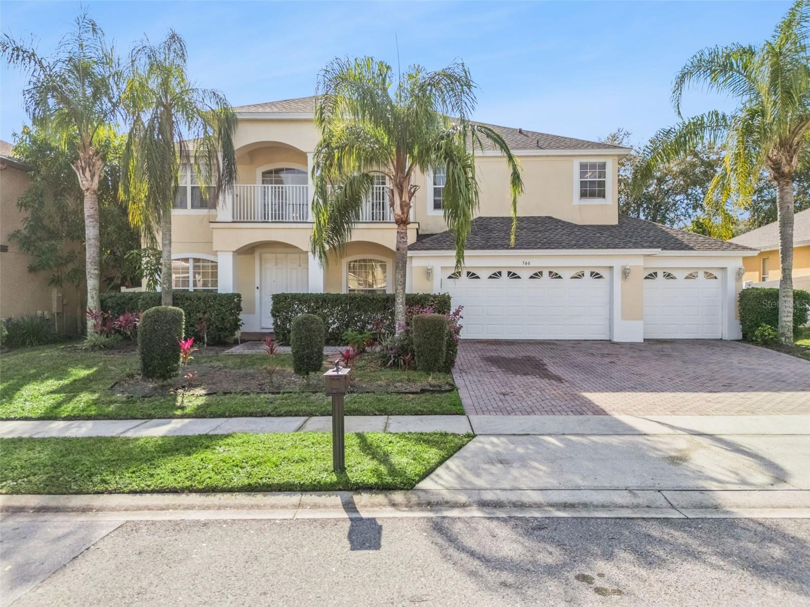 566 Palio Court, FL