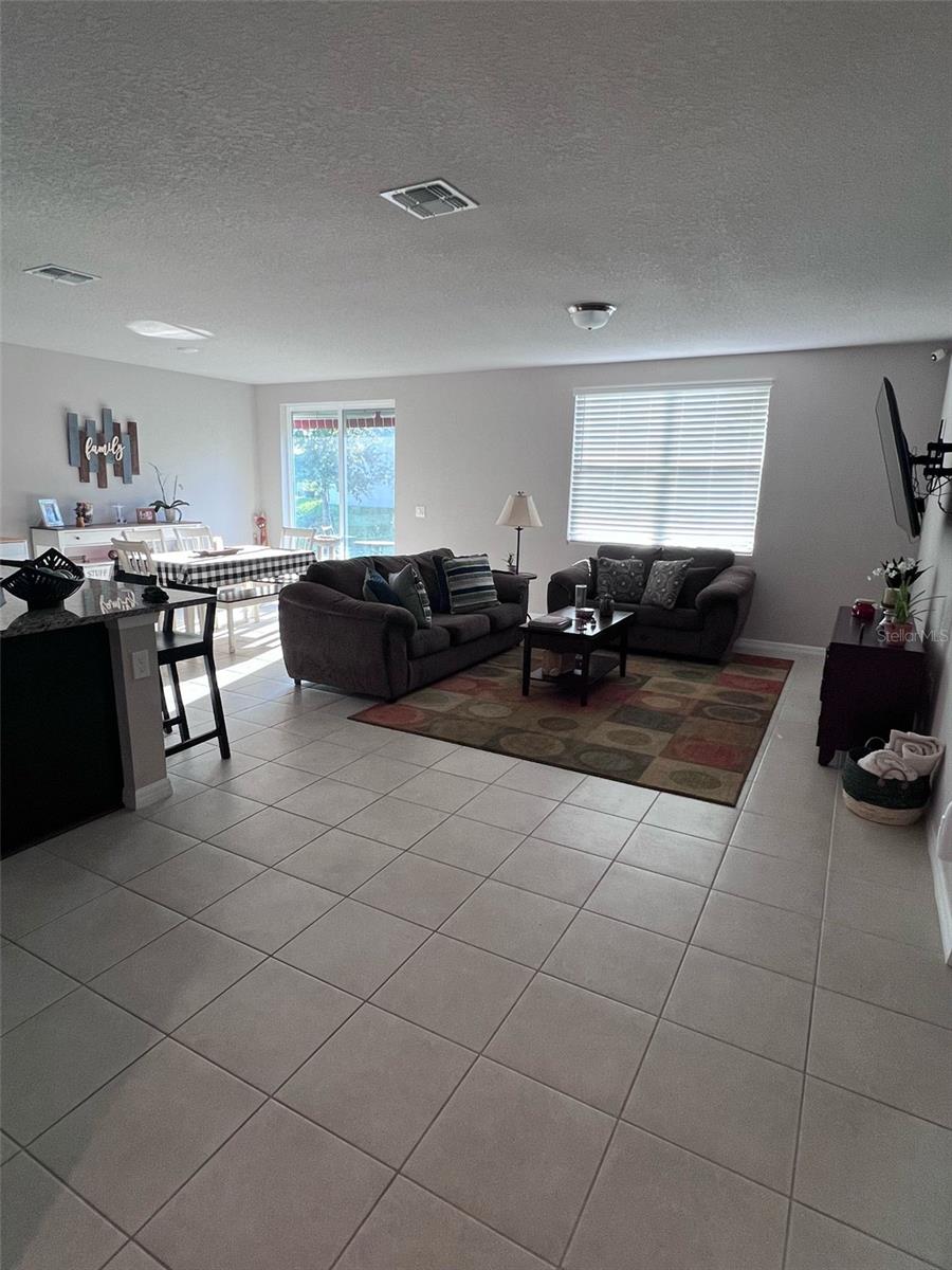 364 Guadlupe Street, FL