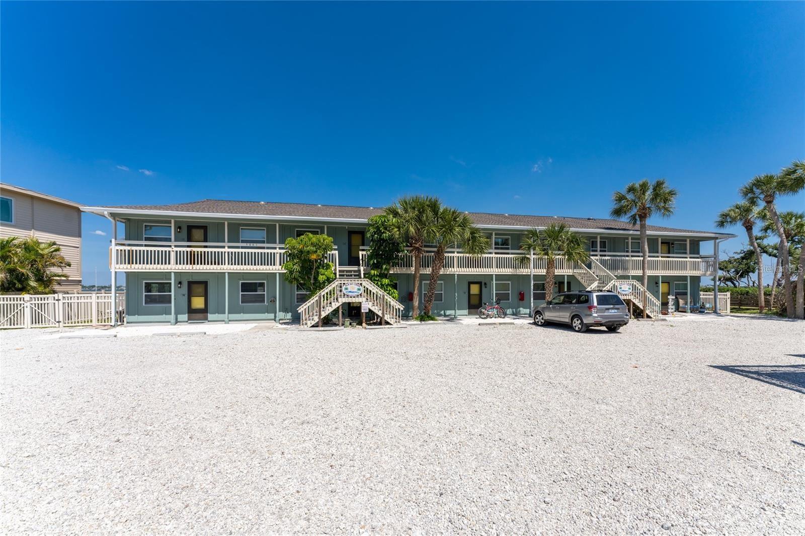 5041 N Beach Rd #3a And 3b, FL