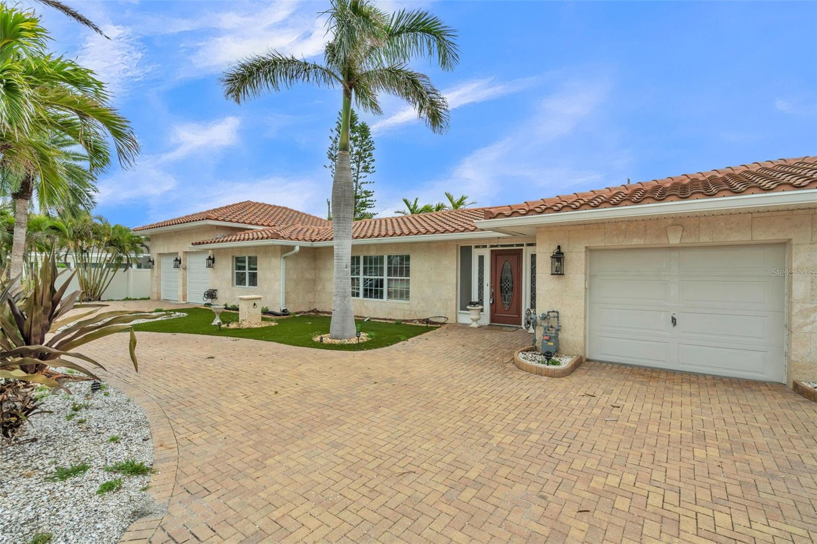 1031 Mandalay Avenue, FL