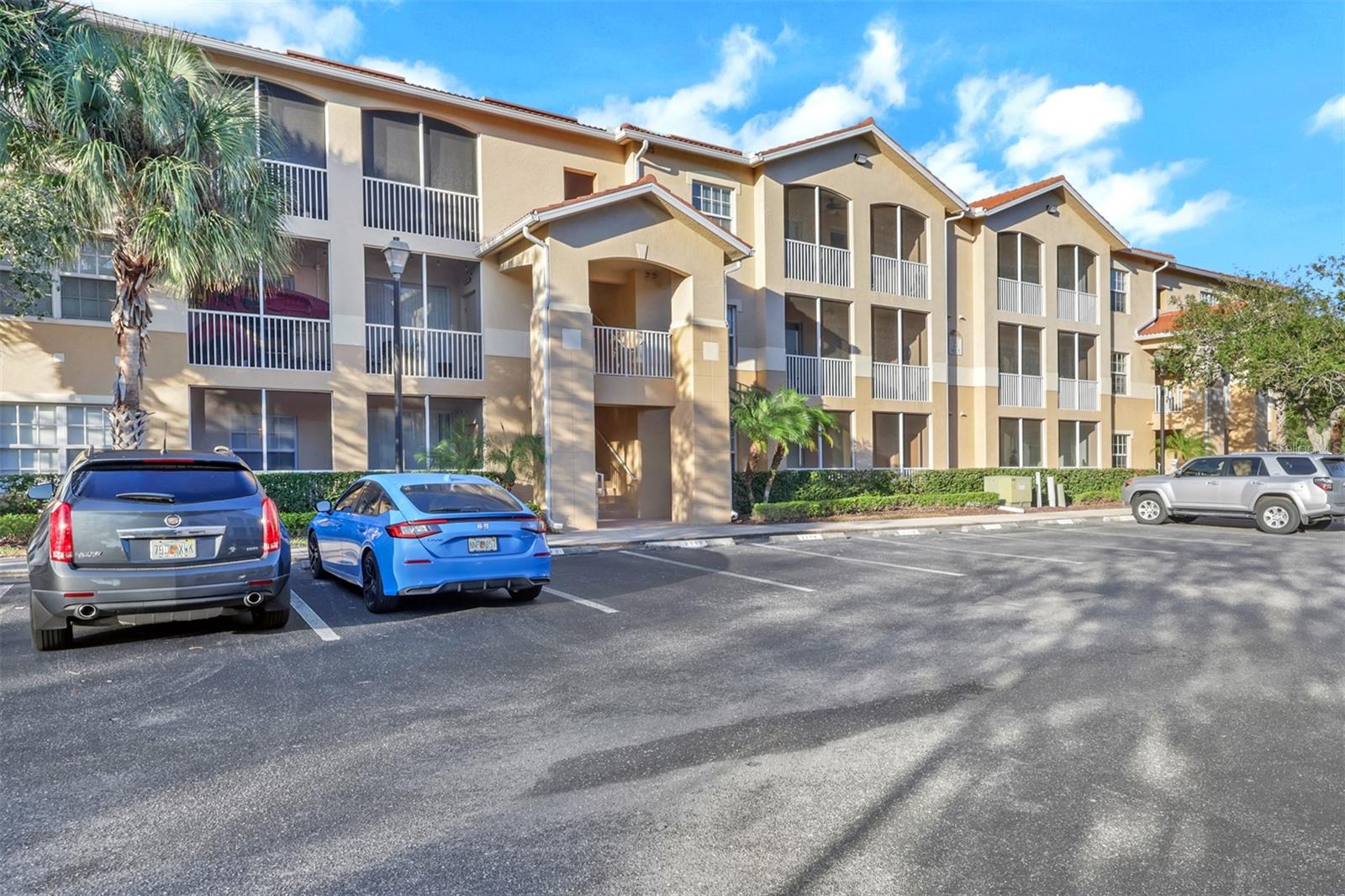 9025 Colby Drive, FL