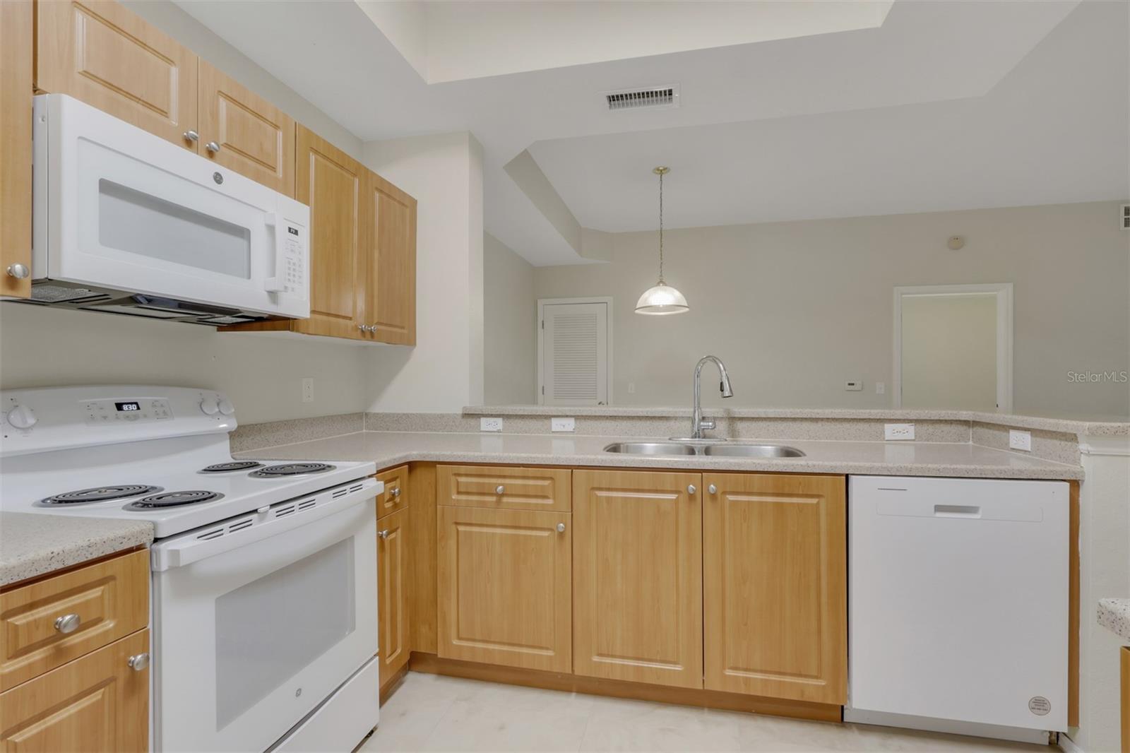 9025 Colby Drive, FL