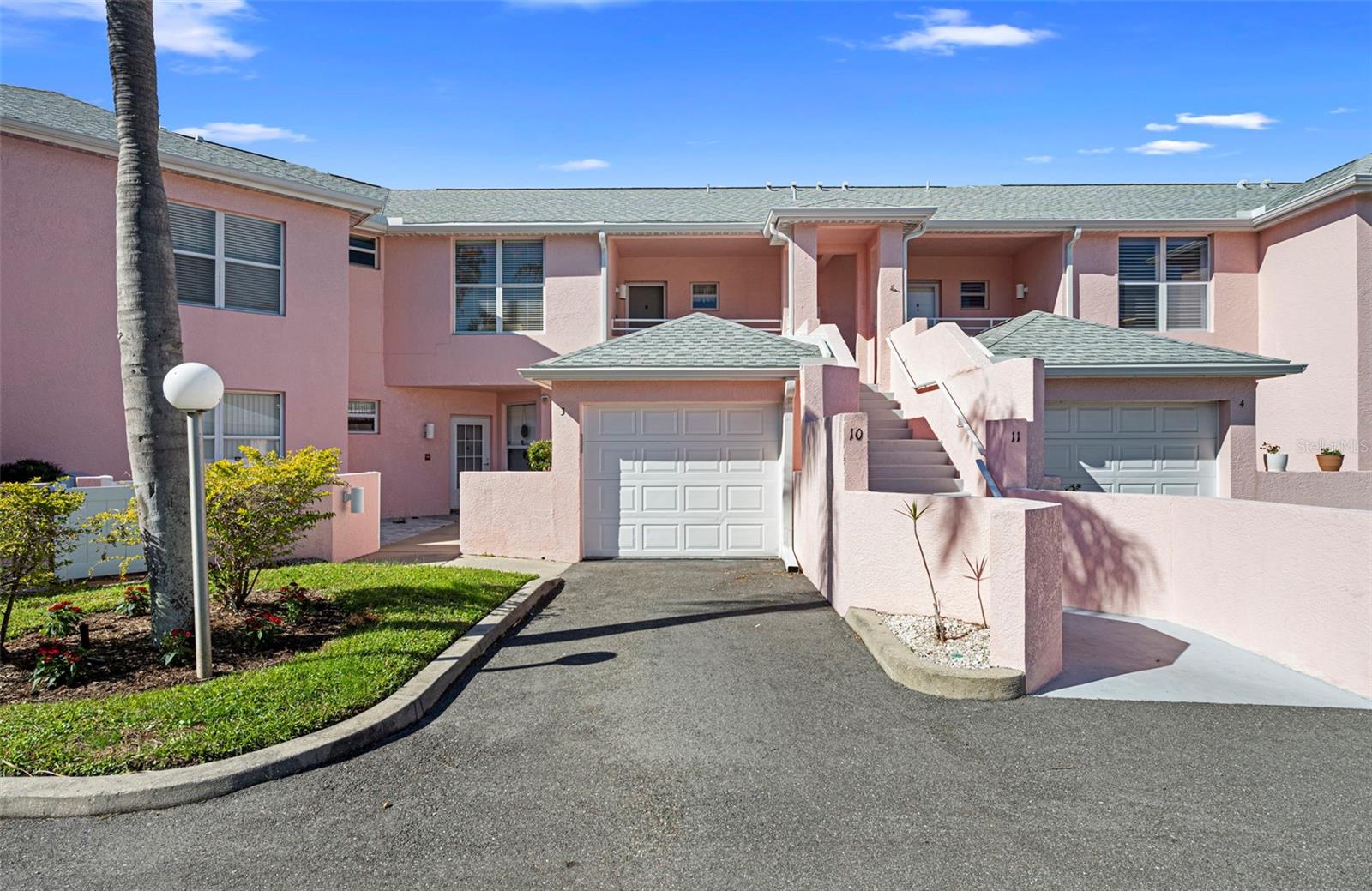 4220 Pinebrook Circle, FL