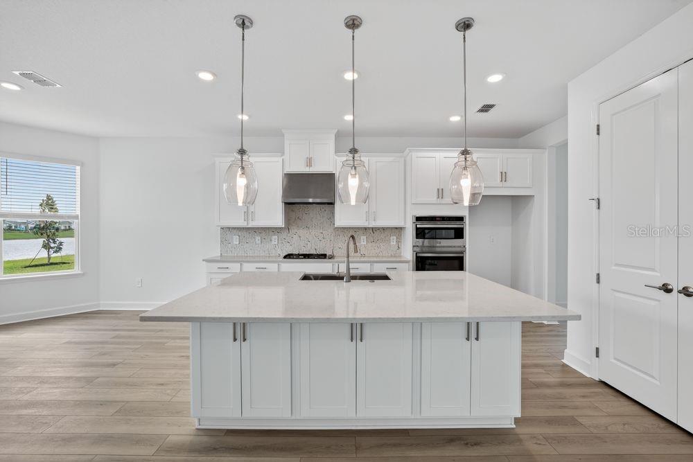 5125 Slate Hue Place, FL