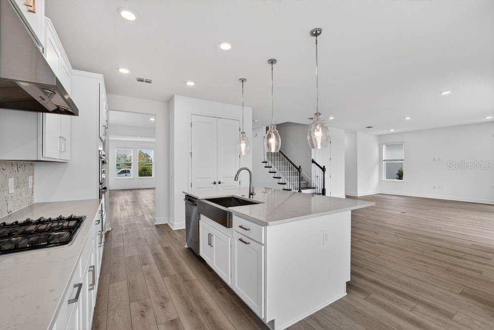 5125 Slate Hue Place, FL