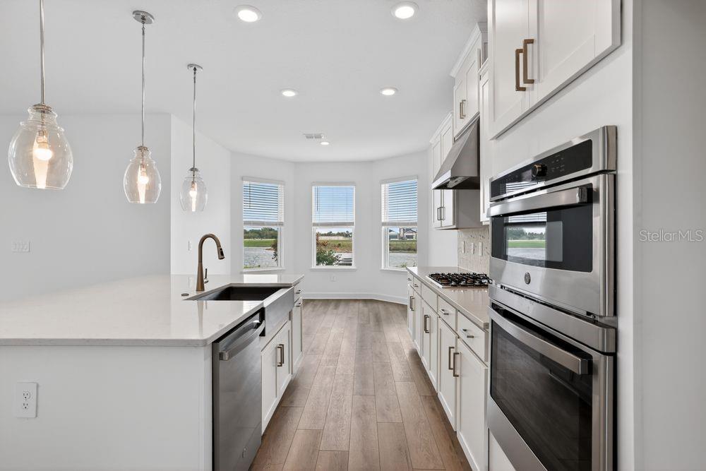 5125 Slate Hue Place, FL