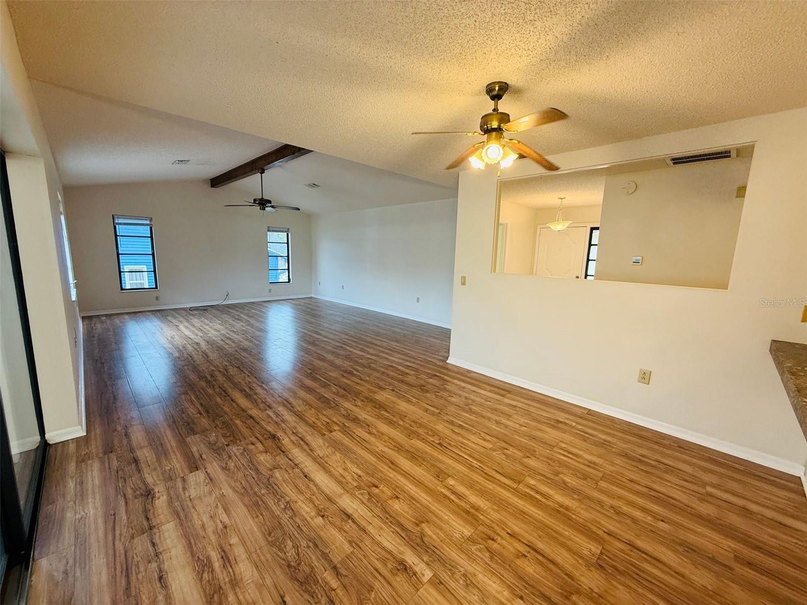 8992 Hernando Way, FL
