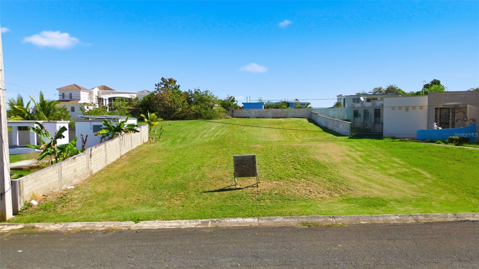 Calle Europa Blvd - Lot 8, PR
