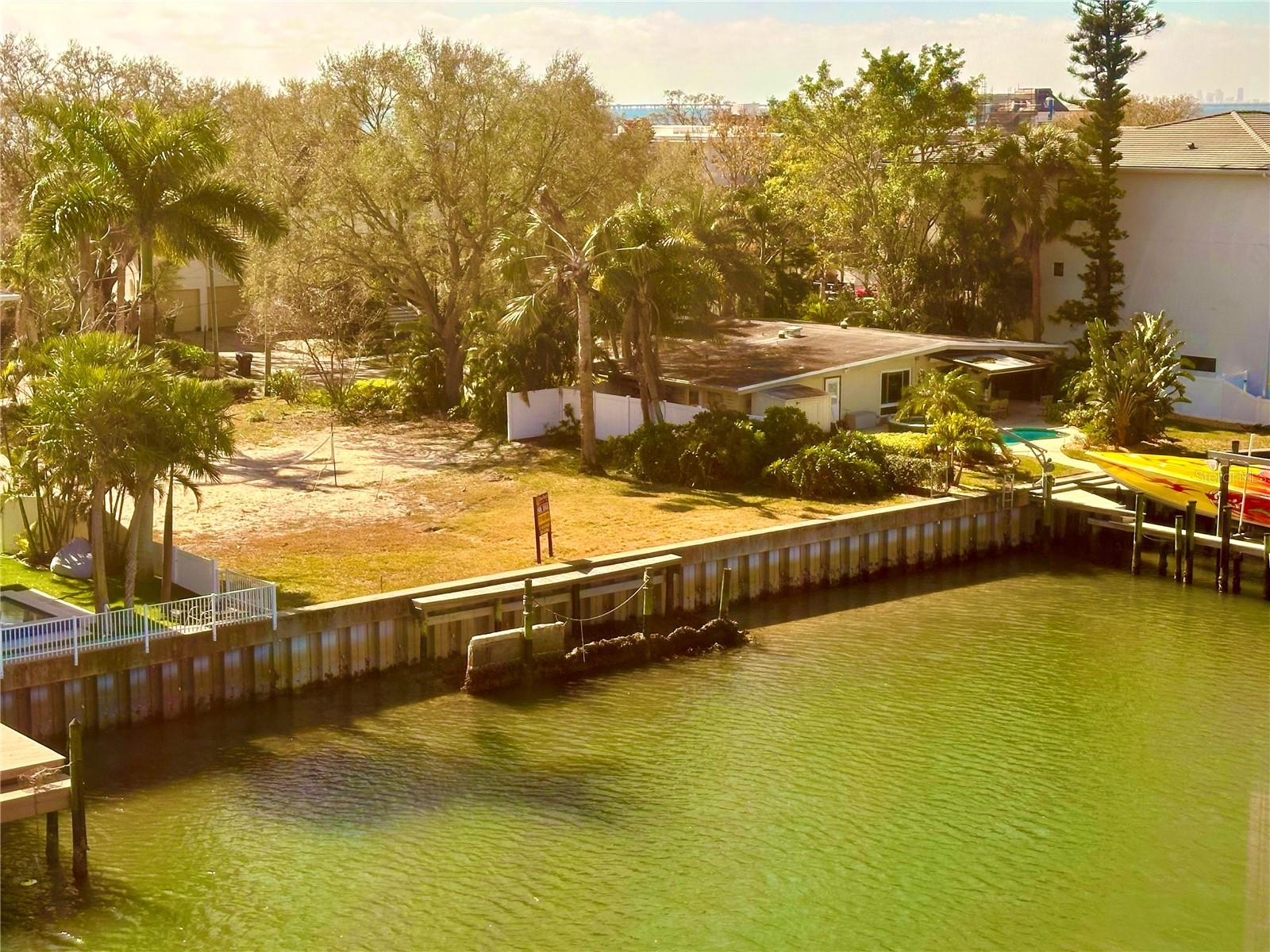 52 Sandpiper Rd, FL