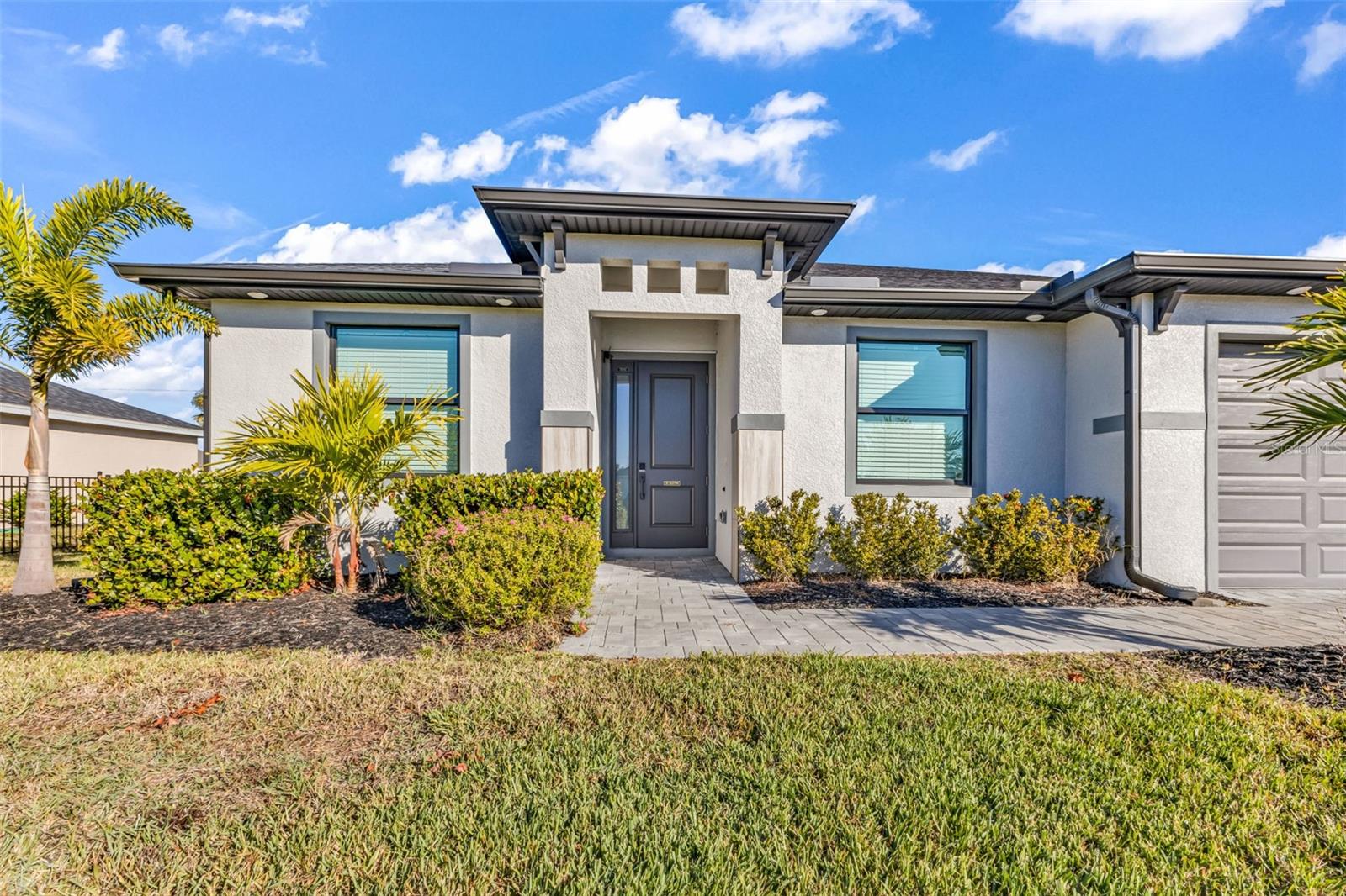 25272 Doredo Drive, FL