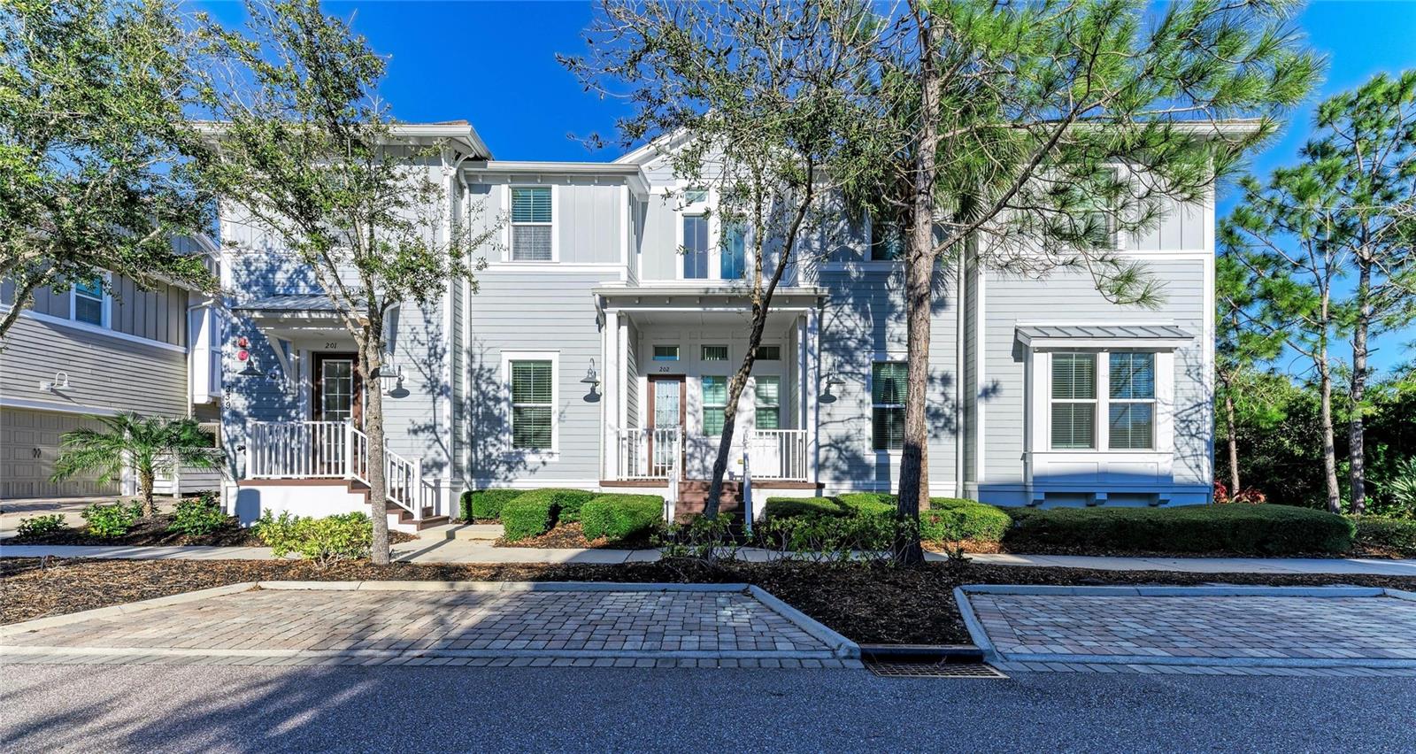 339 Sapphire Lake Drive, FL