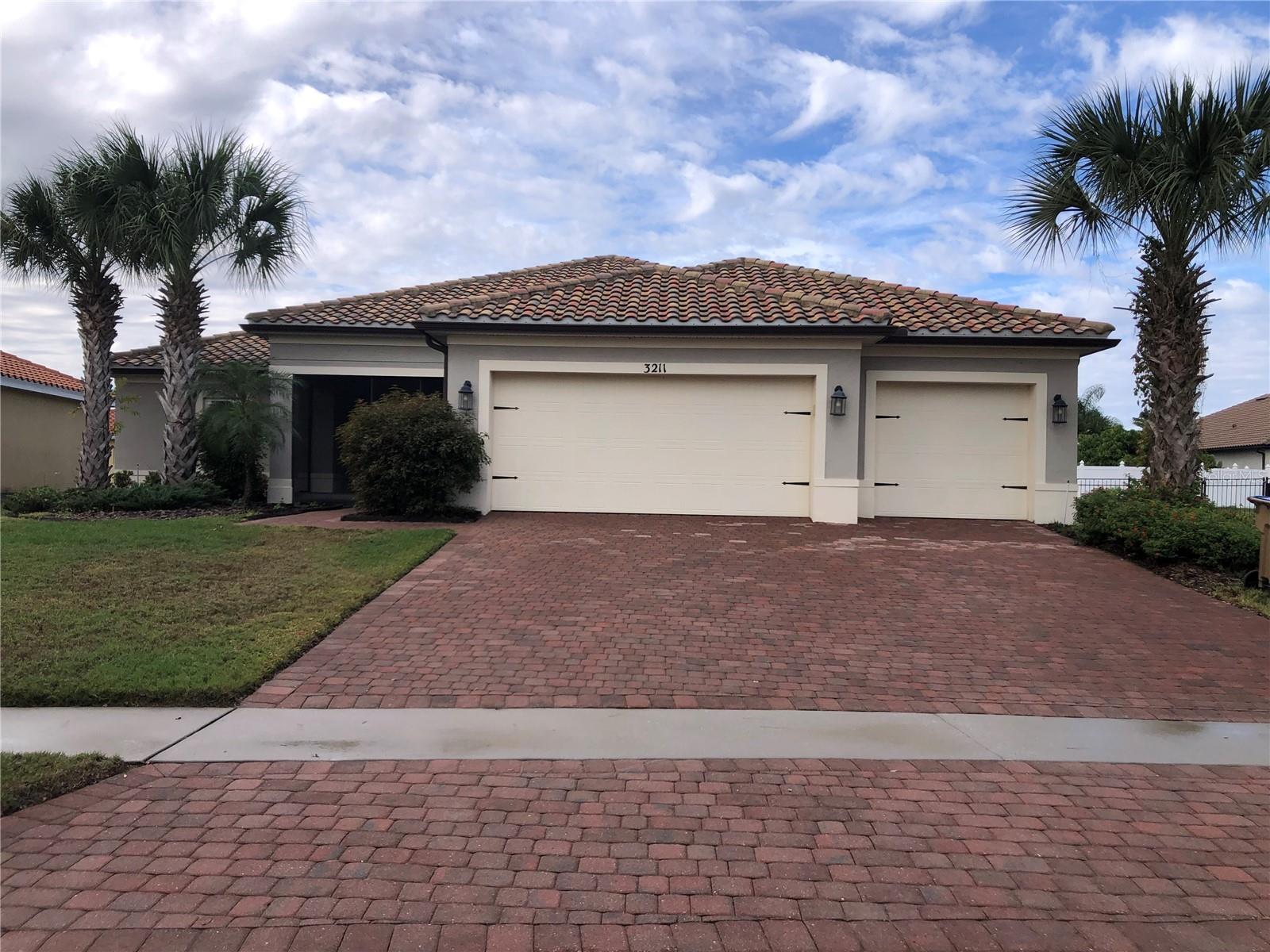 3211 Silver Fin Way, FL