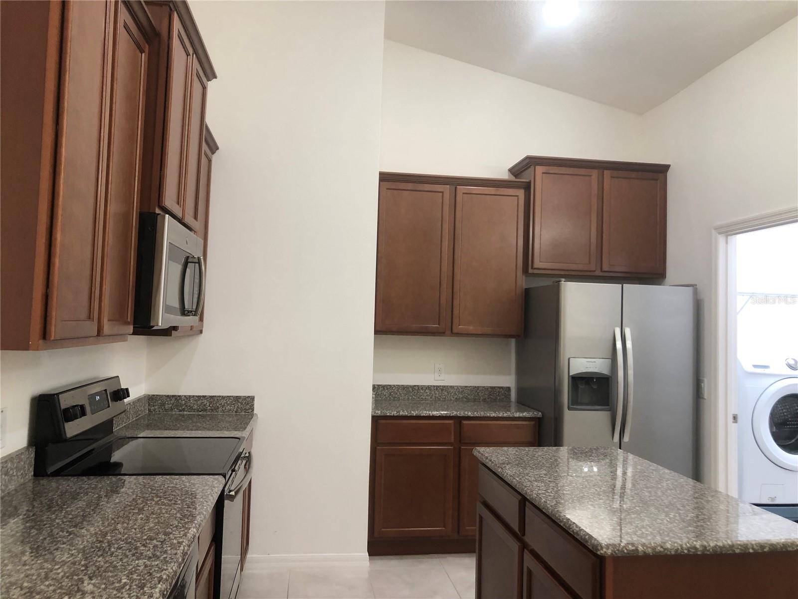 3211 Silver Fin Way, FL