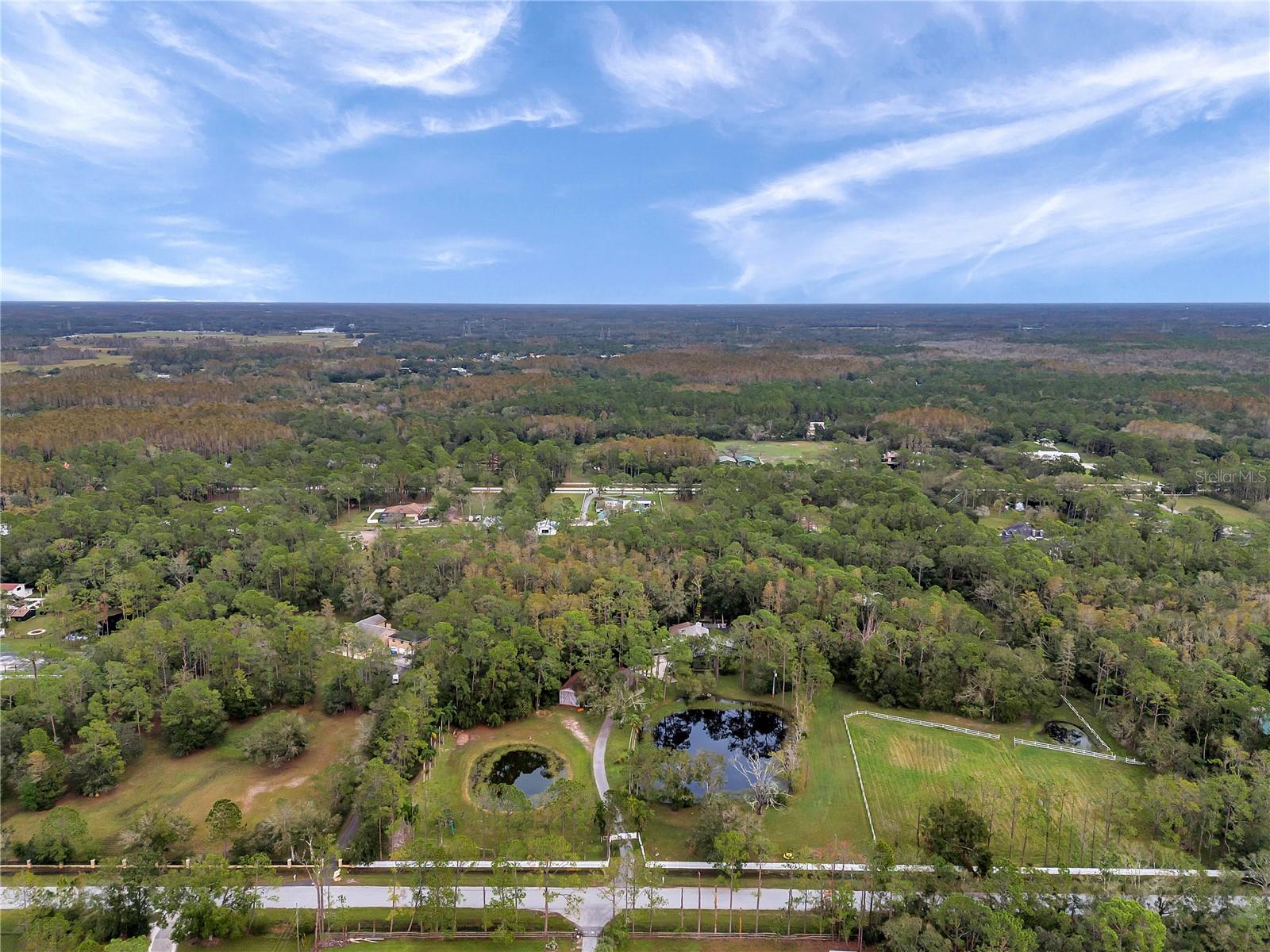 655 Appaloosa Rd, FL