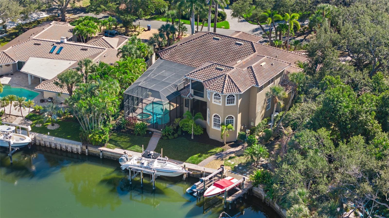 611 Tremont Street, FL