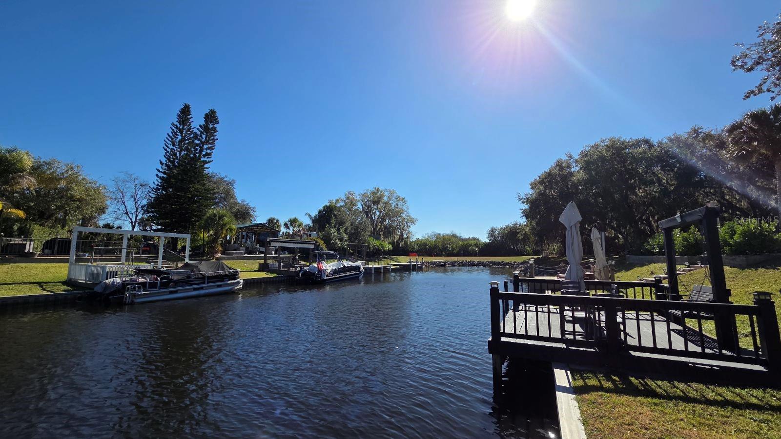 451 Waterway Dr, FL