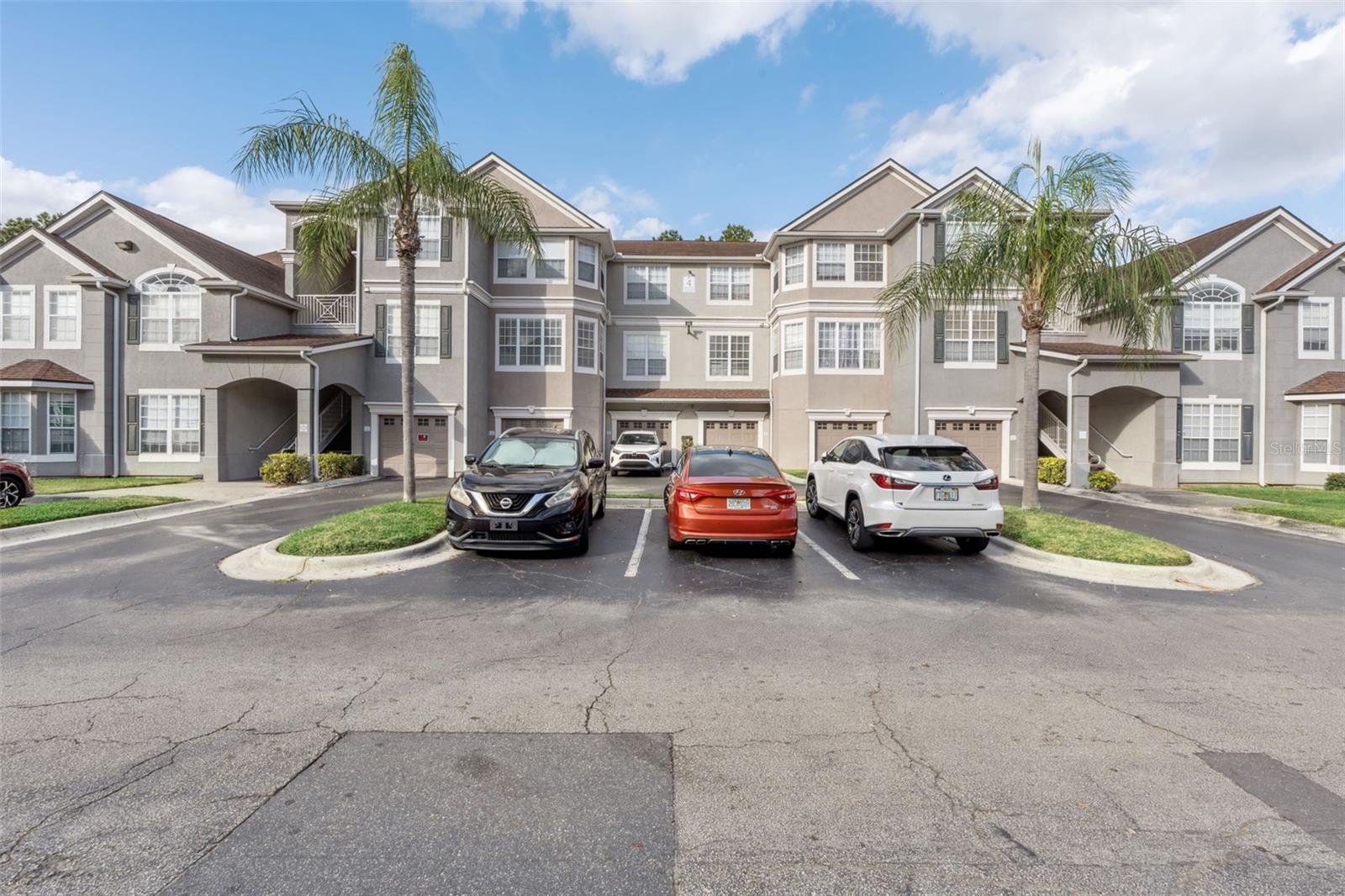 3325 S Kirkman Rd #422, FL