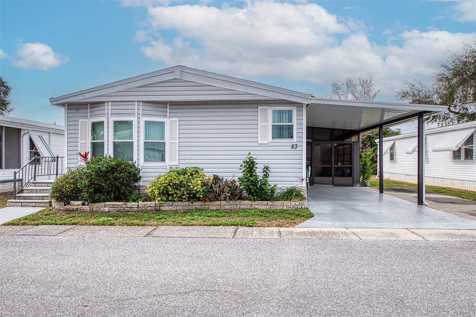 83 Pelican Dr N, FL
