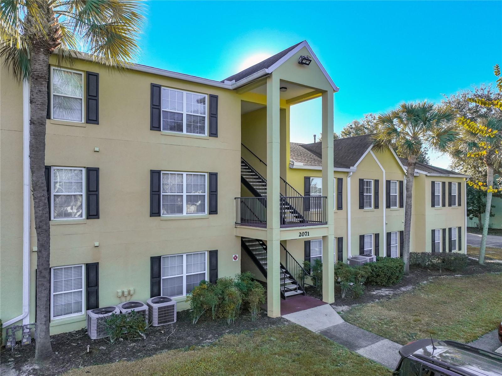 2071 Dixie Belle Drive, FL
