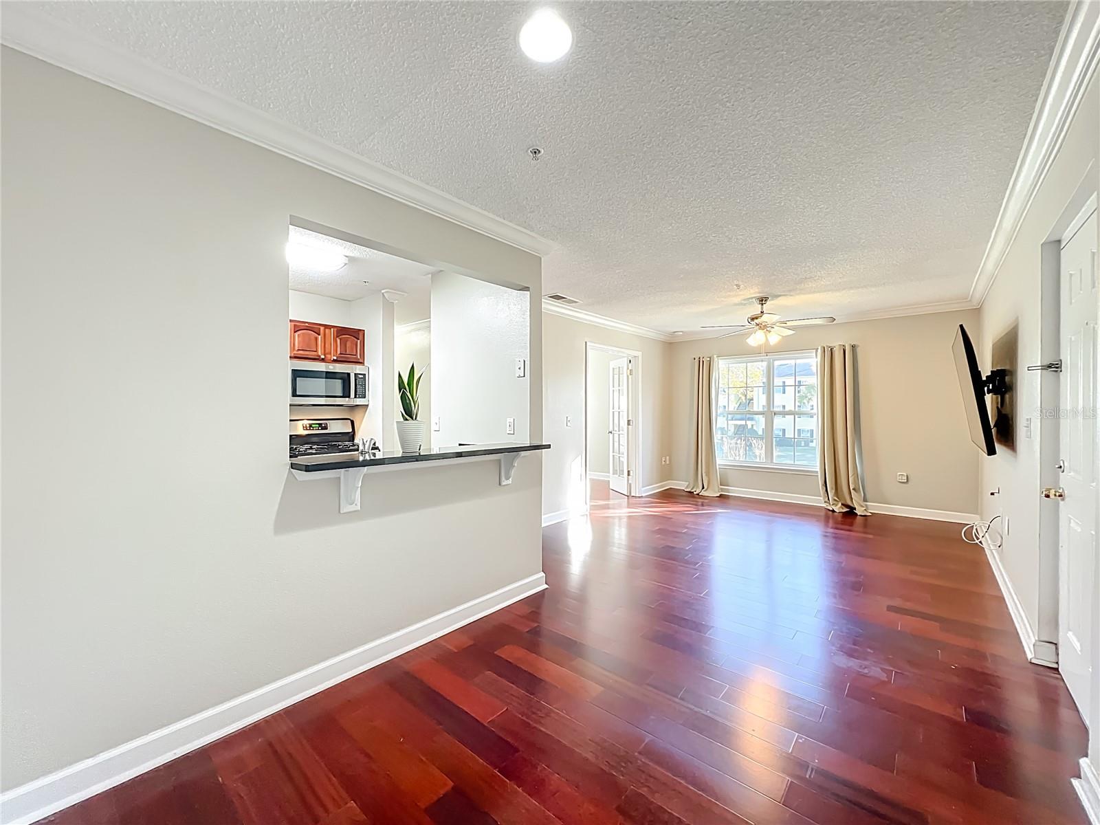 2071 Dixie Belle Drive, FL