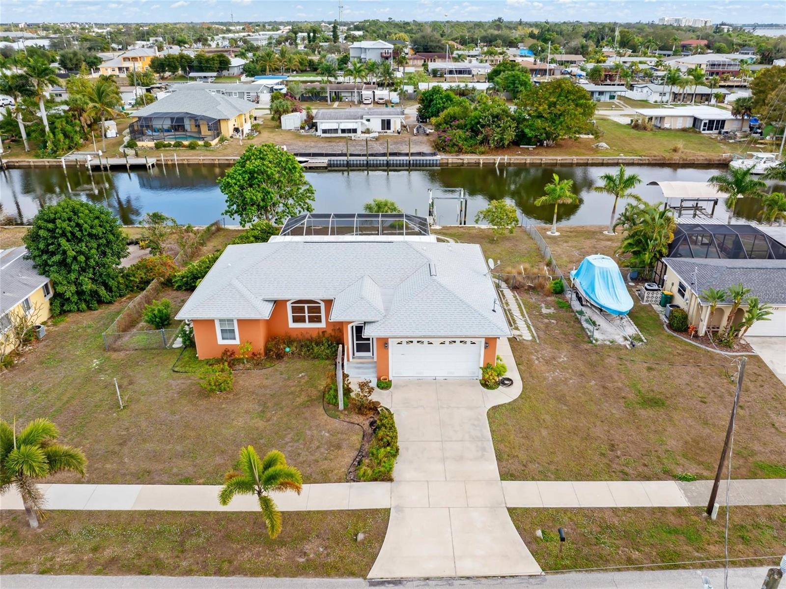 125 Baldwin Court, FL