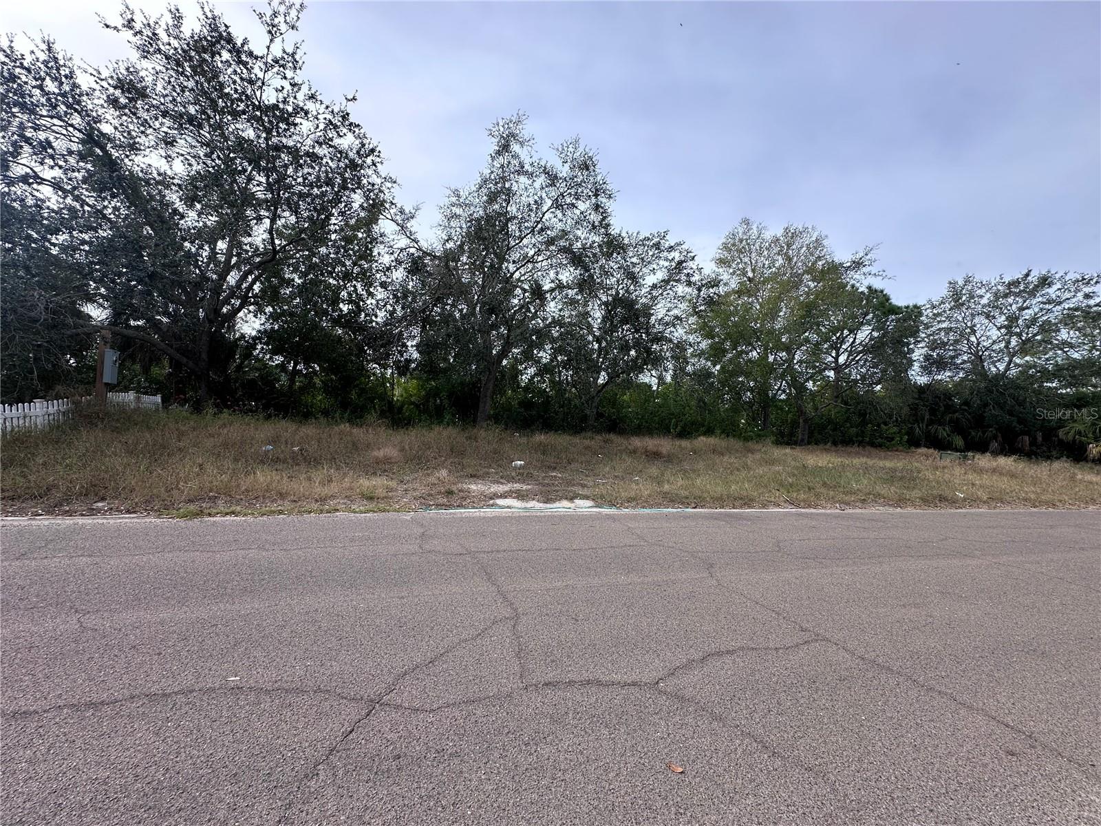 236 Lookout Drive, FL
