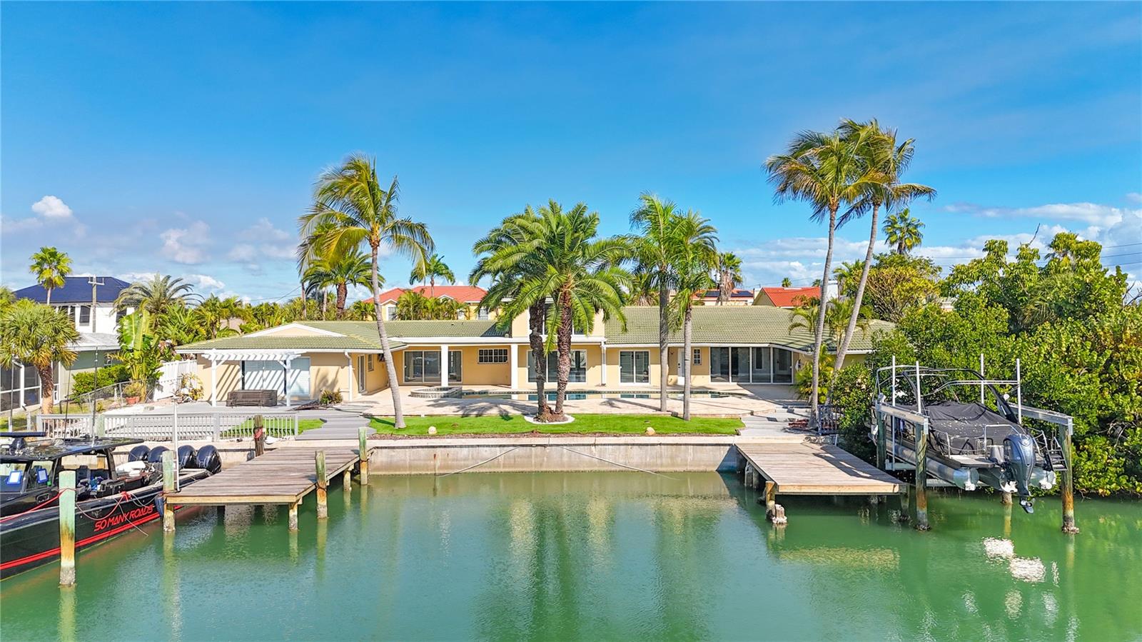 482 Hermosita Dr, FL